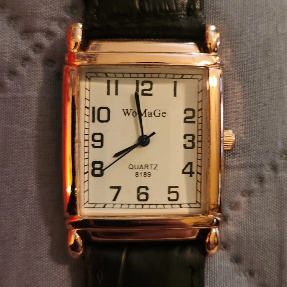 Watch - Picture 2 of 3